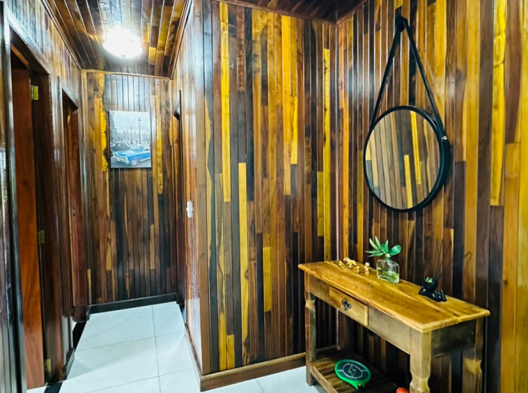 Casa em Condomínio Fechado em Guararema - Bairro Paião - 05