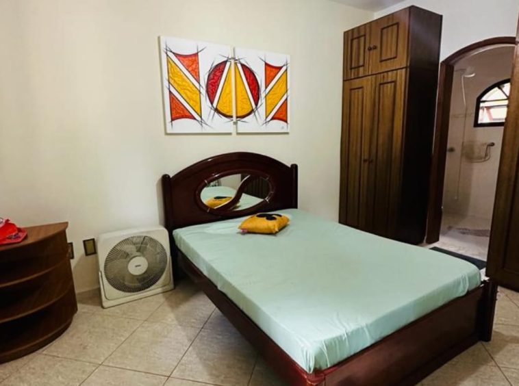 Casa Em Guararema - Bairro Jardim Itapema - 11