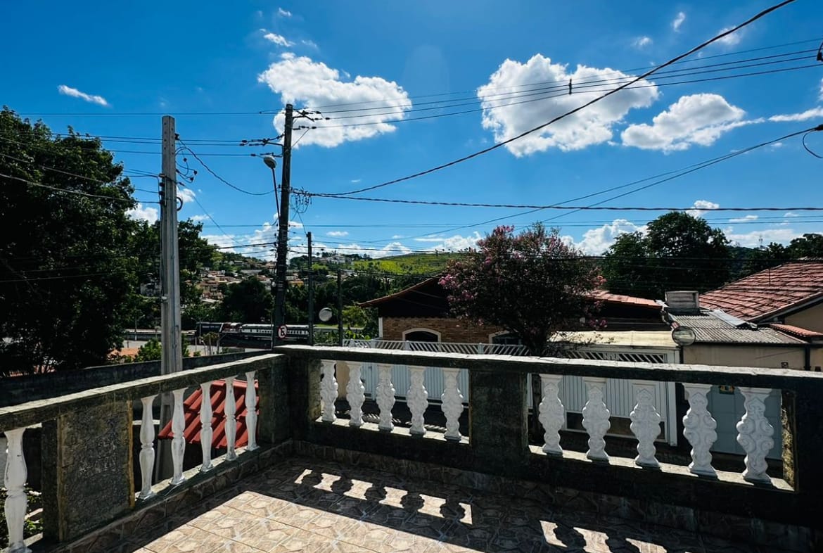 Casa em Guararema - Bairro Centro - 11