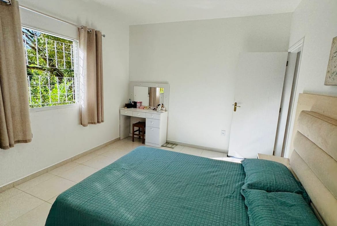 Casa Térrea em Bairro Nobre de Guararema - 26