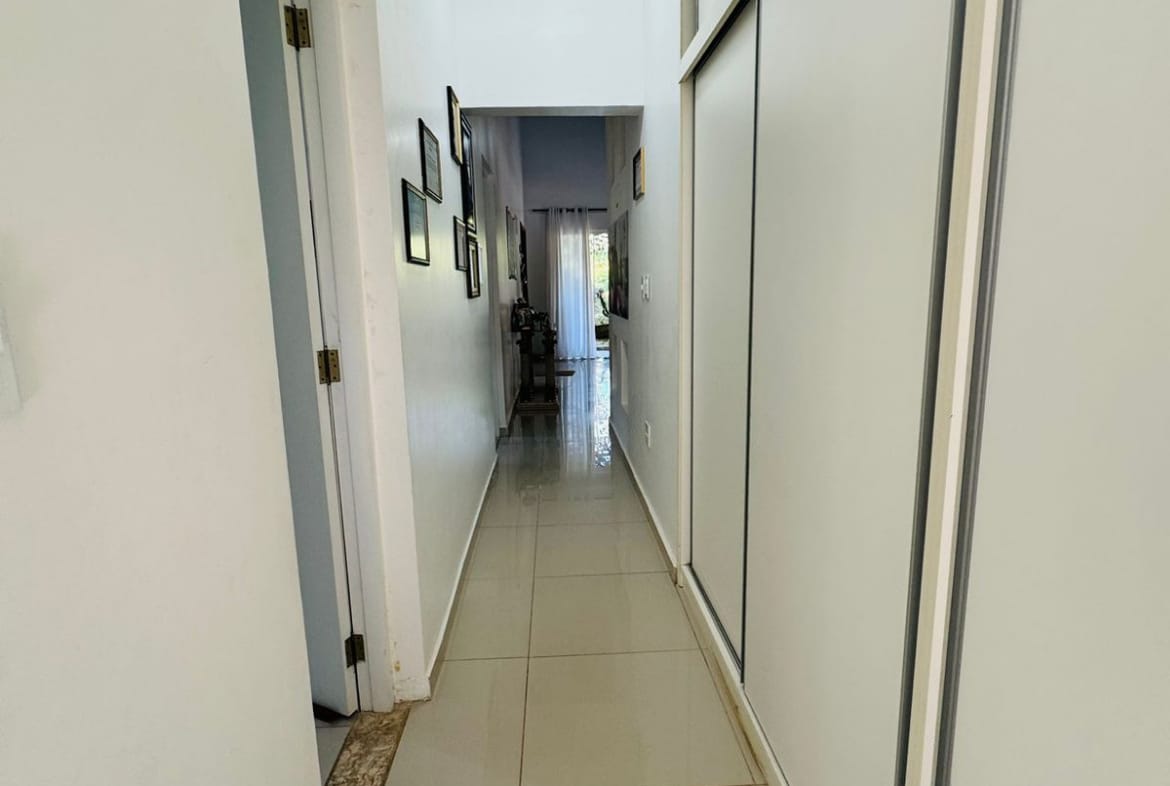Casa Térrea em Bairro Nobre de Guararema - 11