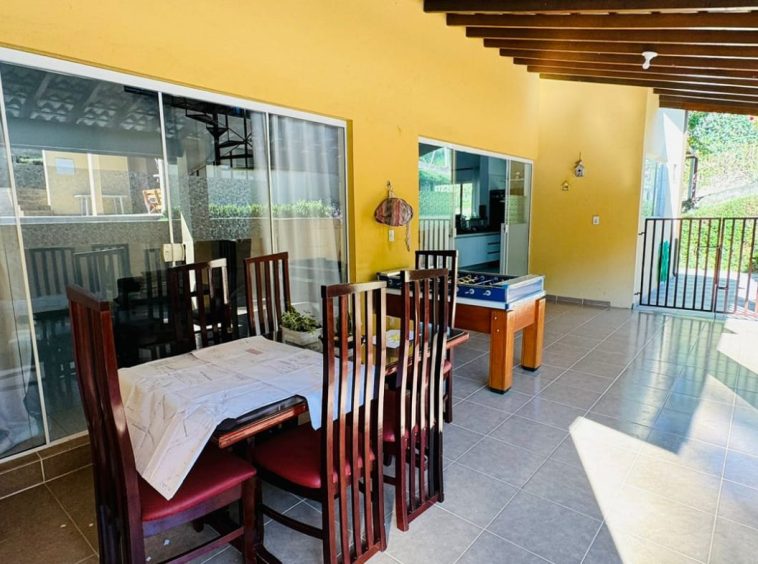 Casa Térrea em Bairro Nobre de Guararema - 13