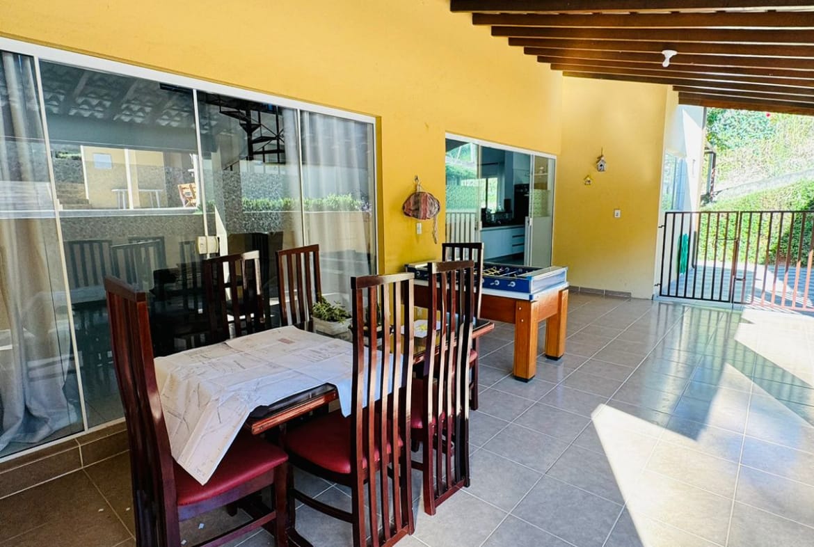 Casa Térrea em Bairro Nobre de Guararema - 13