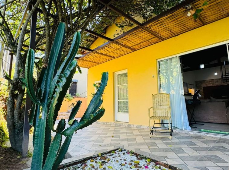 Casa Térrea em Bairro Nobre de Guararema - 06