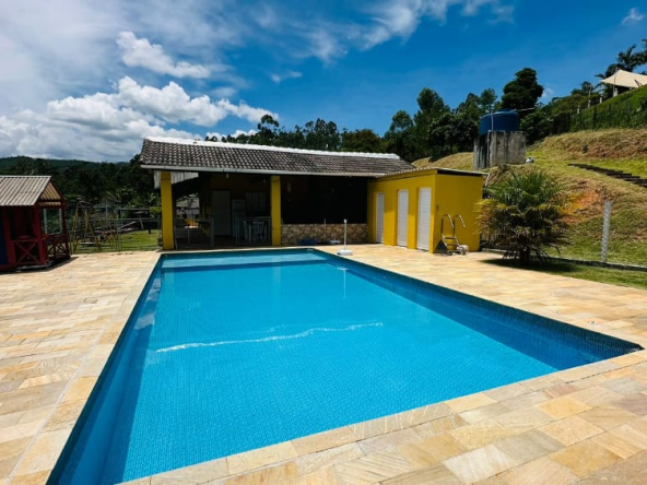Sítio em Guararema - Serra Itapeti - 01