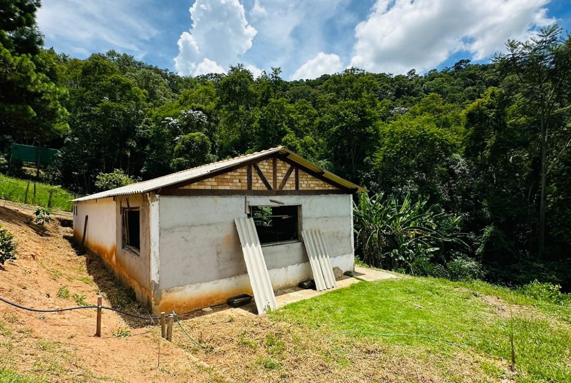 Sítio em Guararema - Serra Itapeti - 12