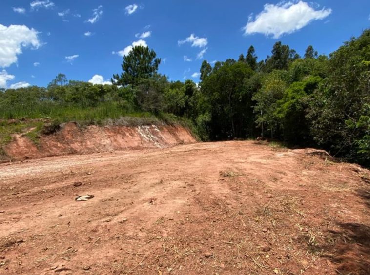 Terreno em Santa Branca - 03