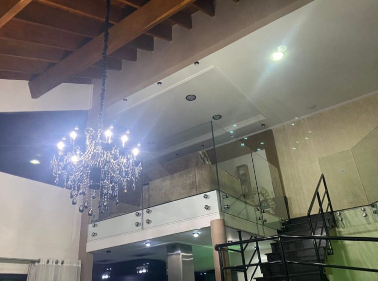 Casa Luxuosa em Guararema - 18