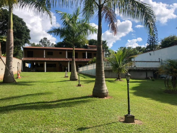 Chácara em Santa Branca - Jardim Costão - 01
