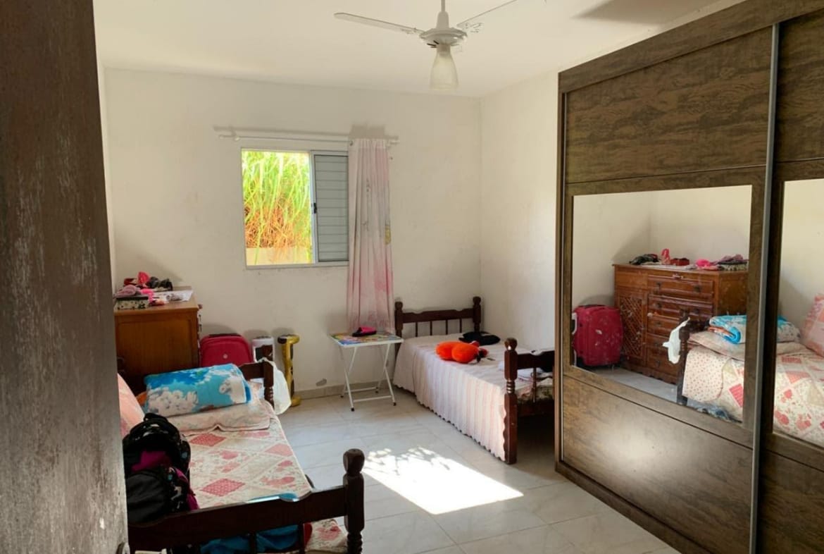 Casa à Venda em Guararema - Vale dos Eucaliptos - 12