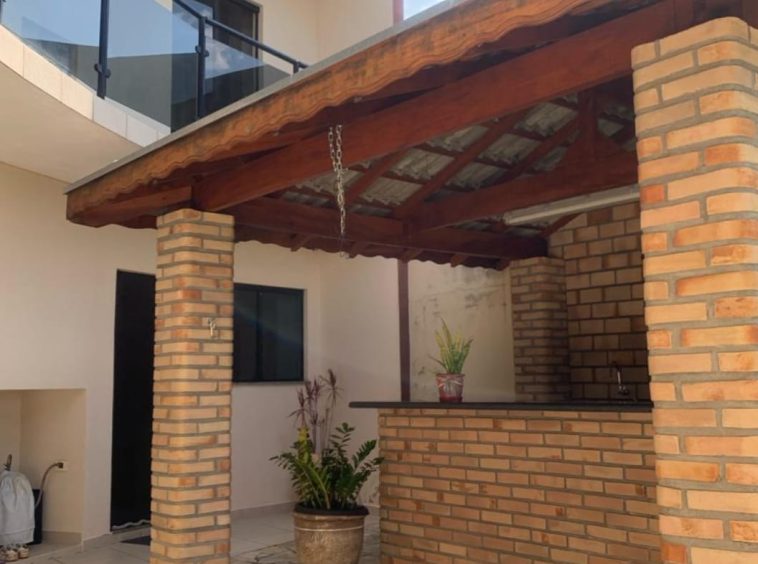 Casa com 3 Quartos em Guararema - 08