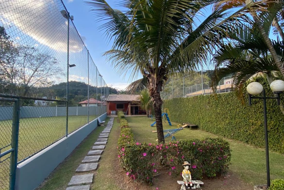 Chácara de Alto Padrão em Guararema - Bairro Itaoca - 10